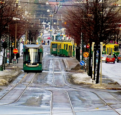 Helsinki ist Vorbild bei smarter Mobilität: Fußgänger kommen vor Radfahrern und Öffis. Autos sind die letzten in der Kette. ® Pixabay/Jori Samonen